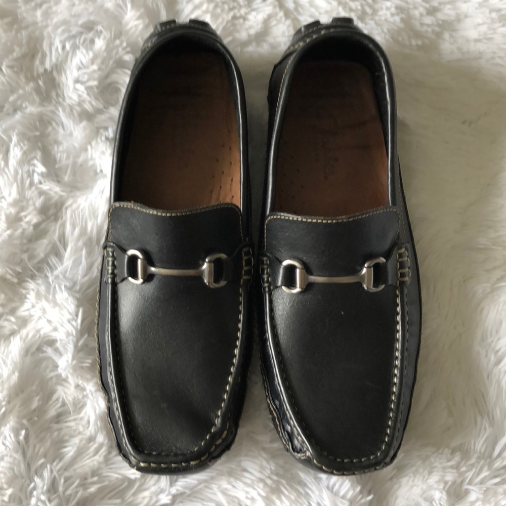 CLARKS Black Leather Slip-On Loafers